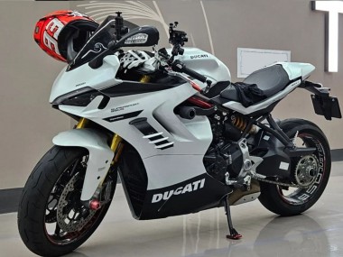 Shop 2021-2024 Ducati 2021-2024 Ducati Supersport 950/950S Motorcycle Fairings - White Black