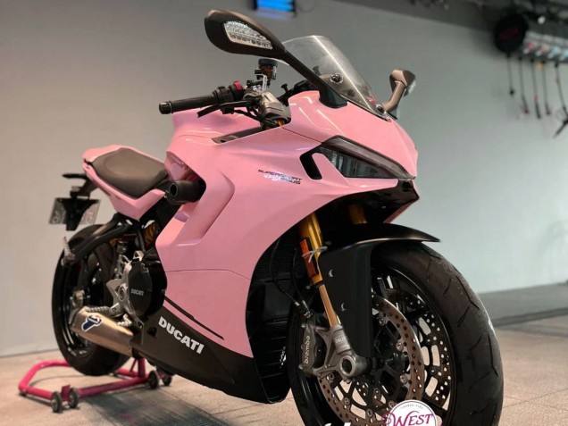 2021-2024 Ducati 2021-2024 Ducati Supersport 950/950S Motorcycle Fairings - Pink Black