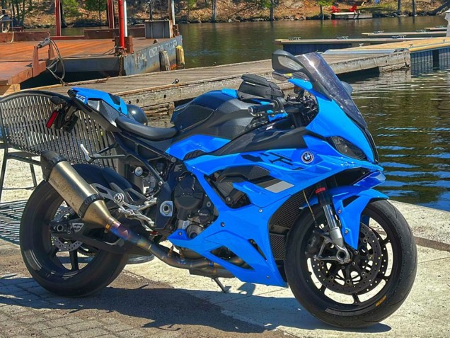 2023-2024 BMW S1000RR Motorcycle Fairing - Glossy Blue