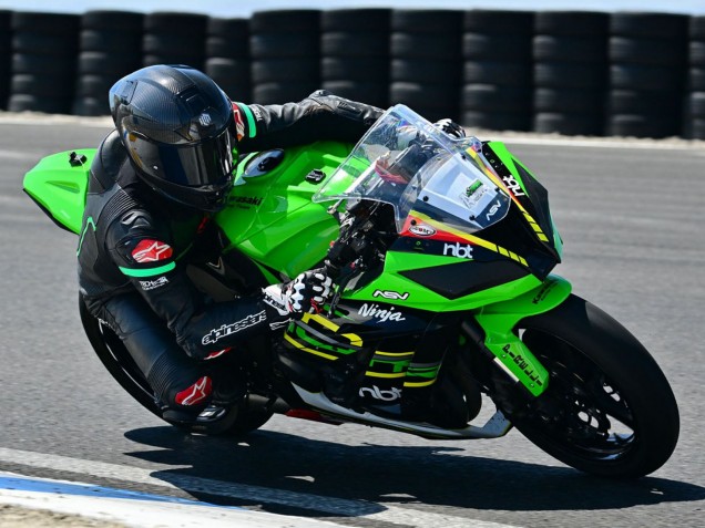 2011-2015 Kawasaki ZX10R Motorcycle Fairings - Green Yellow White Black Red Pirelli