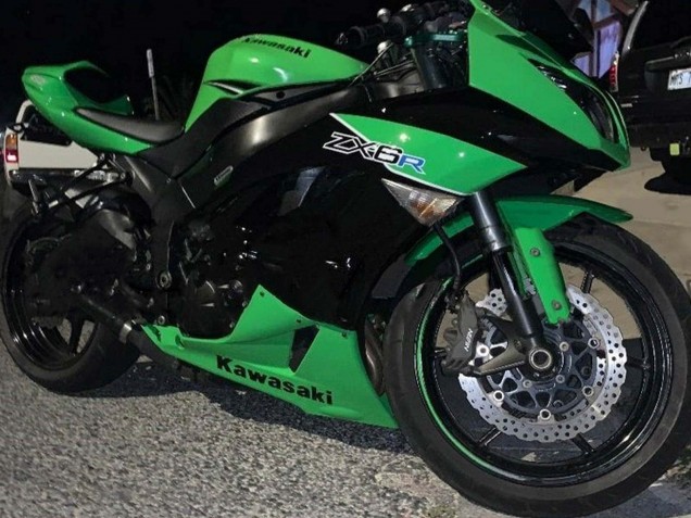 2009-2012 Kawasaki ZX6R Motorcycle Fairings - Green Glossy Black