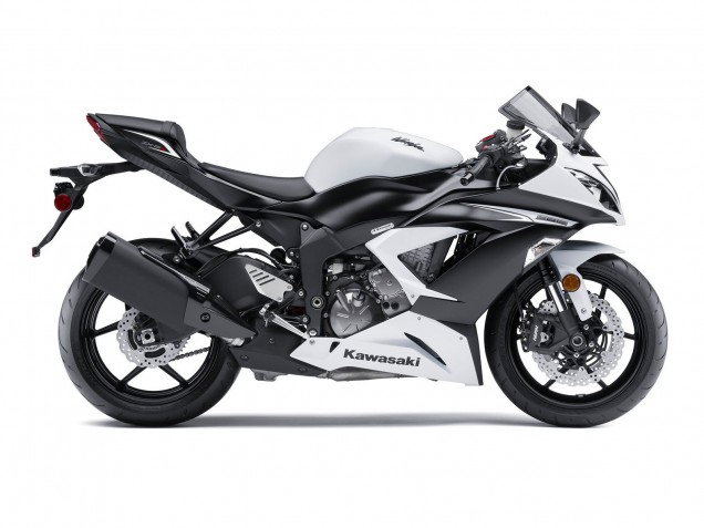 2009-2012 Kawasaki ZX6R Motorcycle Fairing - White Matte Black