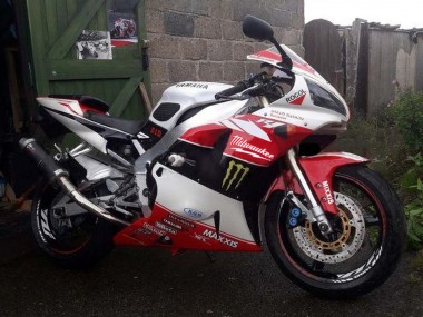 Shop 1998-1999 Yamaha YZF 1000 R1 Motorcycle Fairings - Red White Black Yellow Monster Milwaukee MAXXIS 11