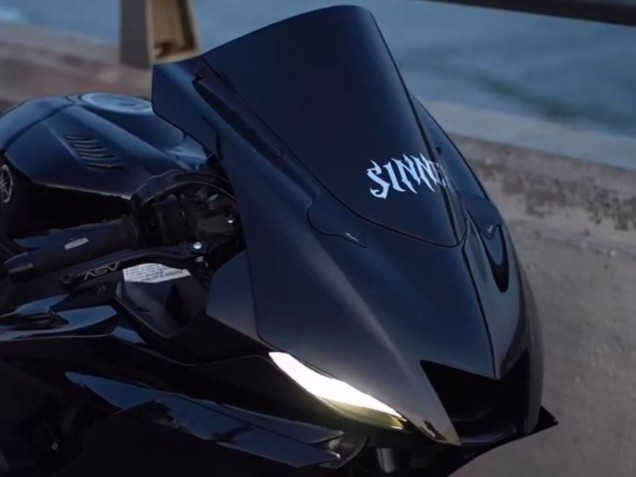 2017-2025 Yamaha YZF 600 R6 Motorcycle Fairings - Glossy Black
