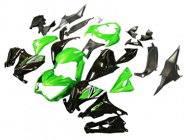 2013-2018 Kawasaki Z800 Motorcycle Fairings - Green Glossy Black