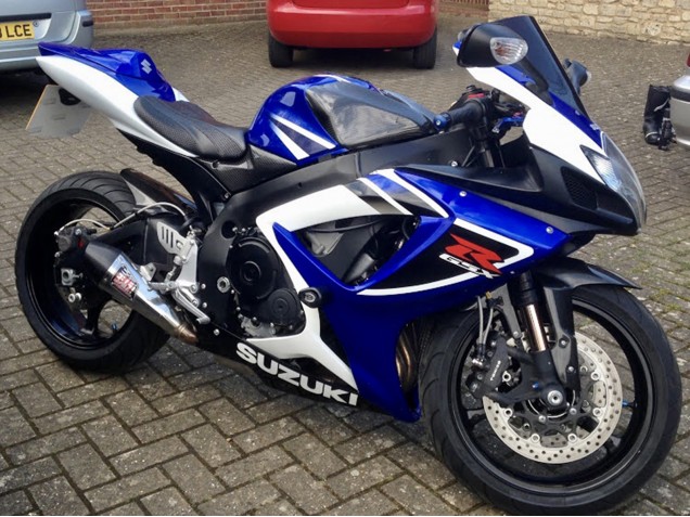 2006-2007 Suzuki GSXR 750 Motorcycle Fairings - White Blue Black Stripe